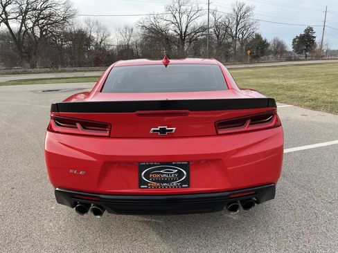 Used 2018 Chevrolet Camaro SS image 18