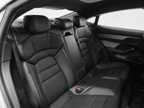 Certified 2023 Porsche Taycan image 27