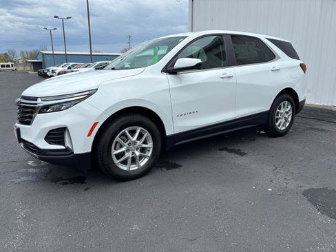 Used 2023 Chevrolet Equinox LT AWD/4WD image 1