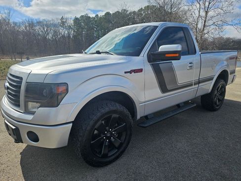 Used 2014 Ford F150 FX4 w/ FX Appearance Package image 12