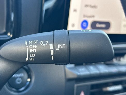 Used 2025 Toyota Camry XSE image 40