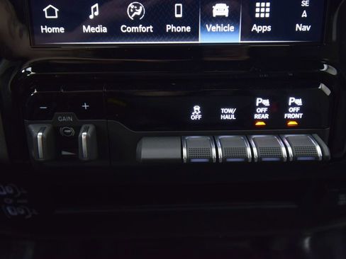 New 2026 RAM 2500 Tradesman AWD/4WD image 23