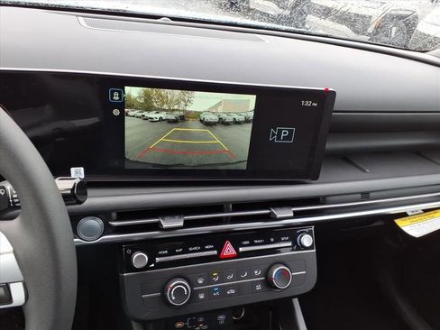 New 2026 Hyundai Santa Cruz SE FWD image 18