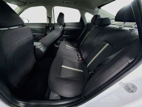 Used 2025 Hyundai Sonata SEL FWD image 28