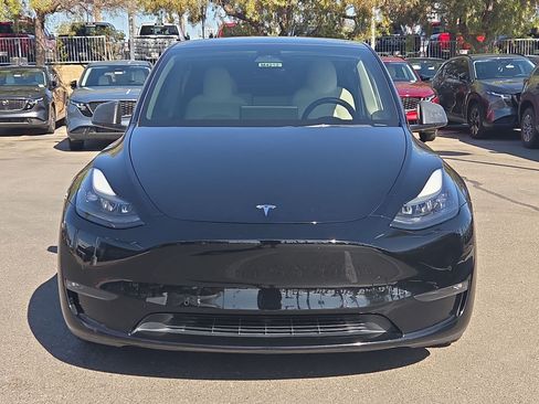 Used 2022 Tesla Model Y Performance AWD/4WD image 8
