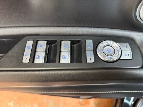 Used 2023 Genesis GV80 3.5T Prestige w/ Winter Weather Package image 23