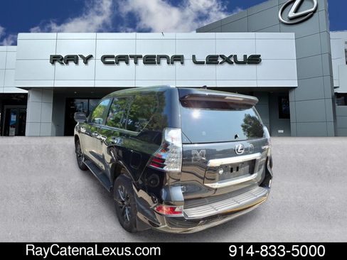 Certified 2023 Lexus GX 460 Premium w/ Premium Plus Package AWD/4WD image 4