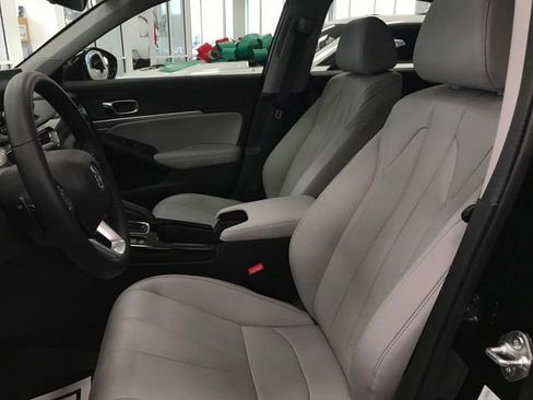 Used 2025 Acura Integra image 8