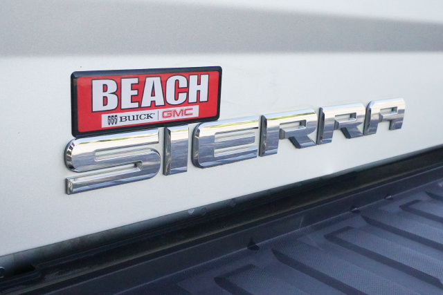 Used 2017 GMC Sierra 1500 SLT AWD/4WD image 40