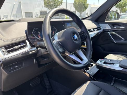 Certified 2025 BMW X1 xDrive28i w/ Premium Package AWD/4WD image 17