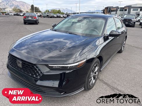 Used 2023 Honda Accord EX image 6