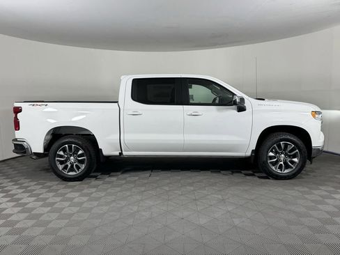 New 2025 Chevrolet Silverado 1500 LT image 2