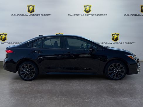 Used 2023 Toyota Corolla SE w/ SE Premium Package FWD image 6