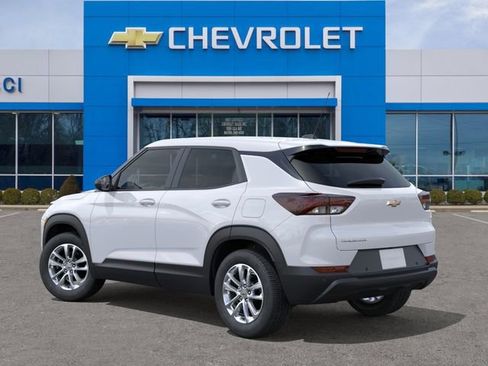 New 2026 Chevrolet TrailBlazer LS w/ LS Convenience Package FWD image 3