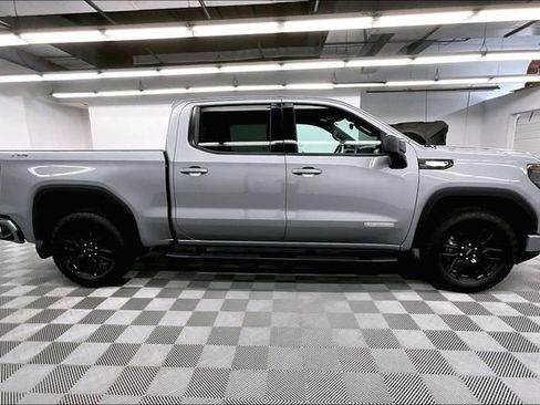 Used 2024 GMC Sierra 1500 Elevation AWD/4WD image 16