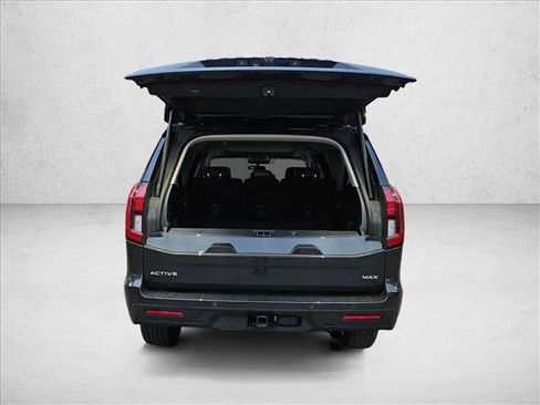 Used 2025 Ford Expedition Max Active AWD/4WD image 8