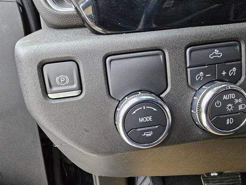 Used 2023 GMC Sierra 1500 Elevation RWD image 33