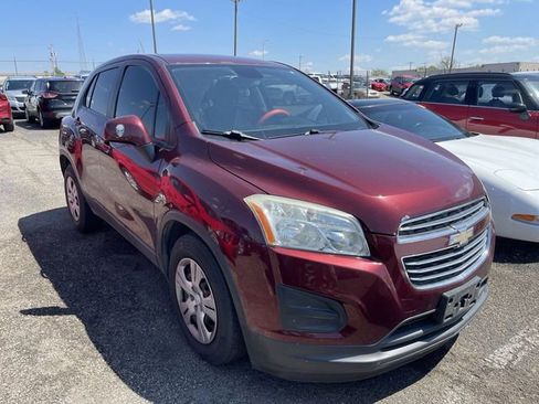 Used 2016 Chevrolet Trax LS FWD image 12