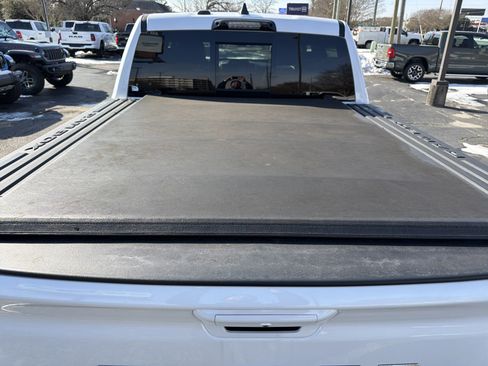 Used 2025 RAM 1500 Limited AWD/4WD image 32