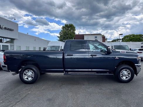 Used 2026 RAM 3500 Tradesman AWD/4WD image 9