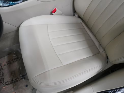 Used 2017 INFINITI QX50 2WD image 11