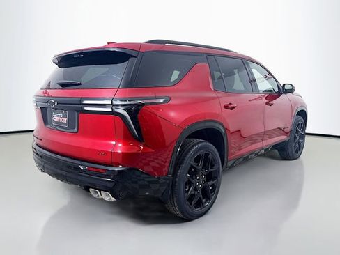 New 2026 Chevrolet Traverse RS image 9