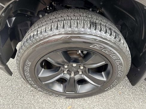Used 2022 RAM 1500 Big Horn image 12
