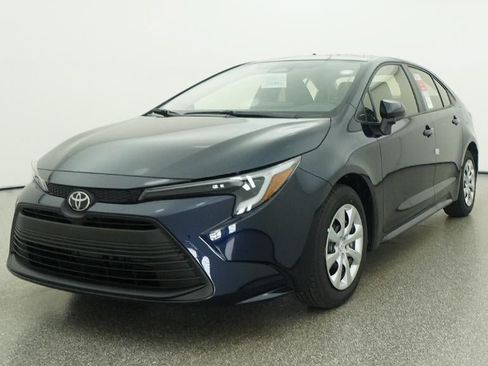 New 2026 Toyota Corolla LE FWD image 32