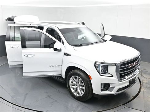 Used 2022 GMC Yukon XL SLT image 53