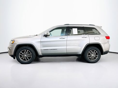 Used 2017 Jeep Grand Cherokee Limited image 4