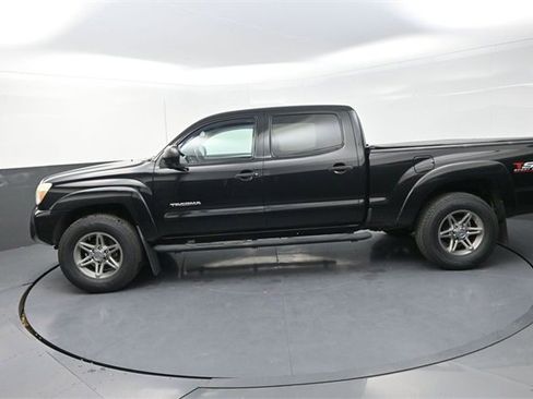 Used 2013 Toyota Tacoma PreRunner w/ SR5 Pkg image 4