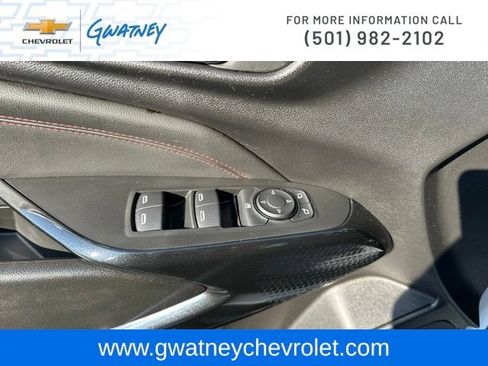 Used 2024 Chevrolet Trax RS w/ Driver Confidence Package FWD image 19