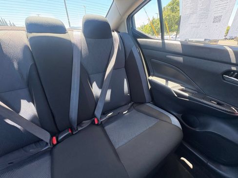 Used 2025 Nissan Versa SV FWD image 34