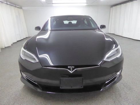 Used 2017 Tesla Model S 100D AWD/4WD image 2