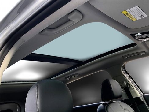 Used 2023 Kia Sorento SX image 26