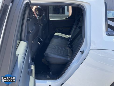 Used 2022 Rivian R1T Launch Edition image 23