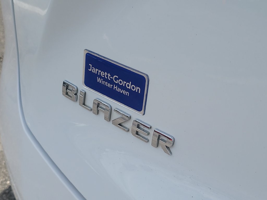 Used 2019 Chevrolet Blazer Premier w/ Driver Confidence II Package FWD image 7