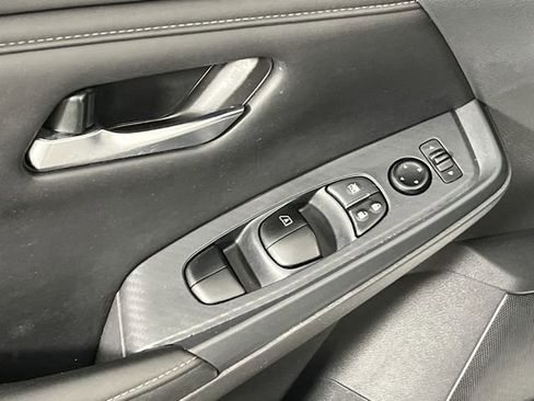 Used 2023 Nissan Sentra SV image 13