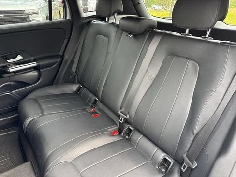 Used 2021 Mercedes-Benz GLA 250 4MATIC image 20