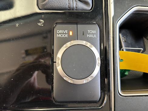 Used 2022 Toyota Tundra SR5 image 22