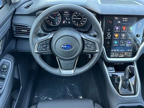 Used 2025 Subaru Outback Premium image 11