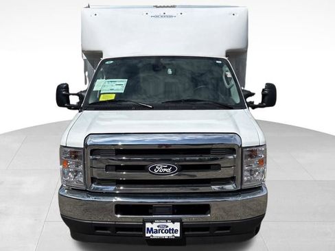 New 2026 Ford E-350 and Econoline 350 Super Duty w/ Power Equipment Group RWD image 8