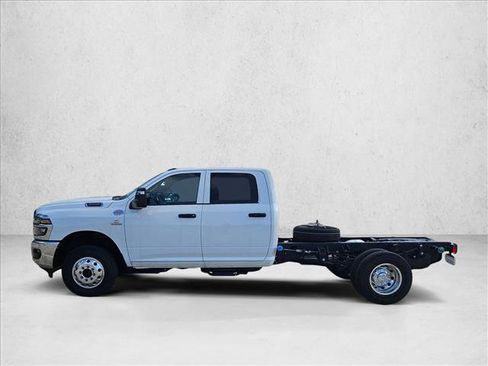 New 2025 RAM 3500 Tradesman w/ Chrome Appearance Group image 8