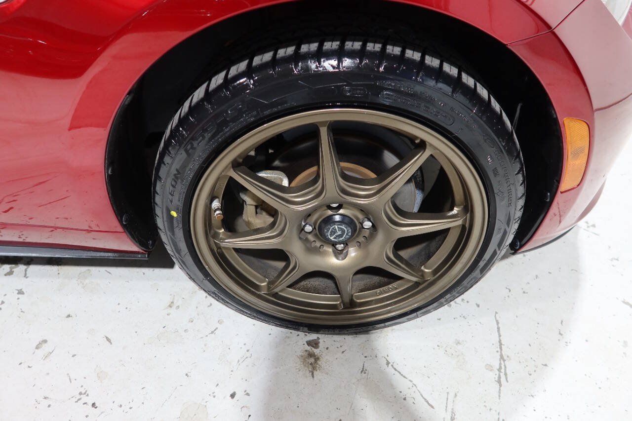 Used 2022 MAZDA MX-5 Miata RF Grand Touring RWD image 35