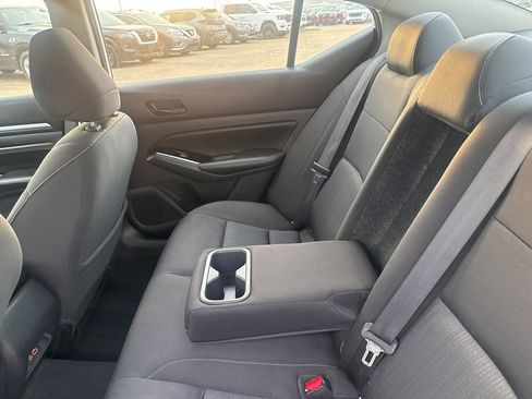 Used 2023 Nissan Altima 2.5 SV w/ SV Premium Package image 37