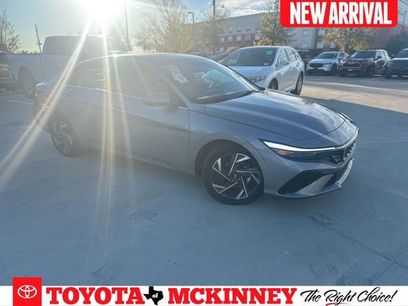 Used 2025 Hyundai Elantra Limited