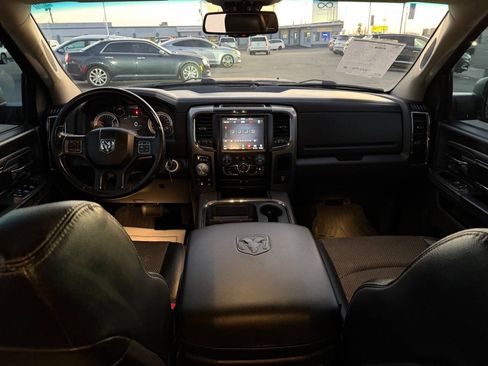 Used 2018 RAM 1500 Sport image 9