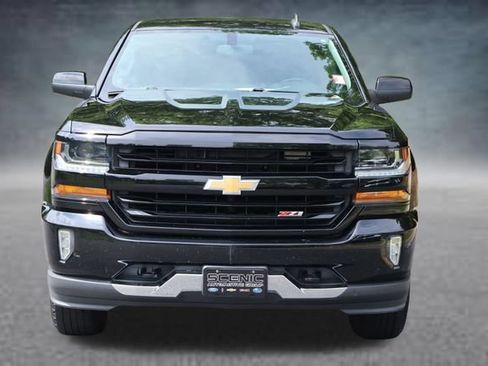 Used 2018 Chevrolet Silverado 1500 LT w/ All Star Edition AWD/4WD image 26