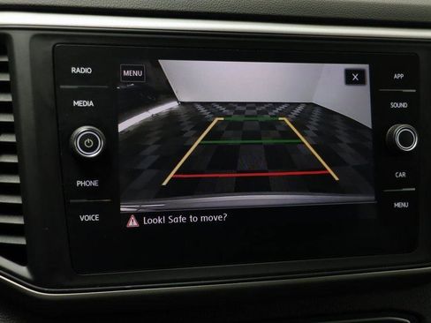 Used 2020 Volkswagen Atlas Cross Sport SE image 9