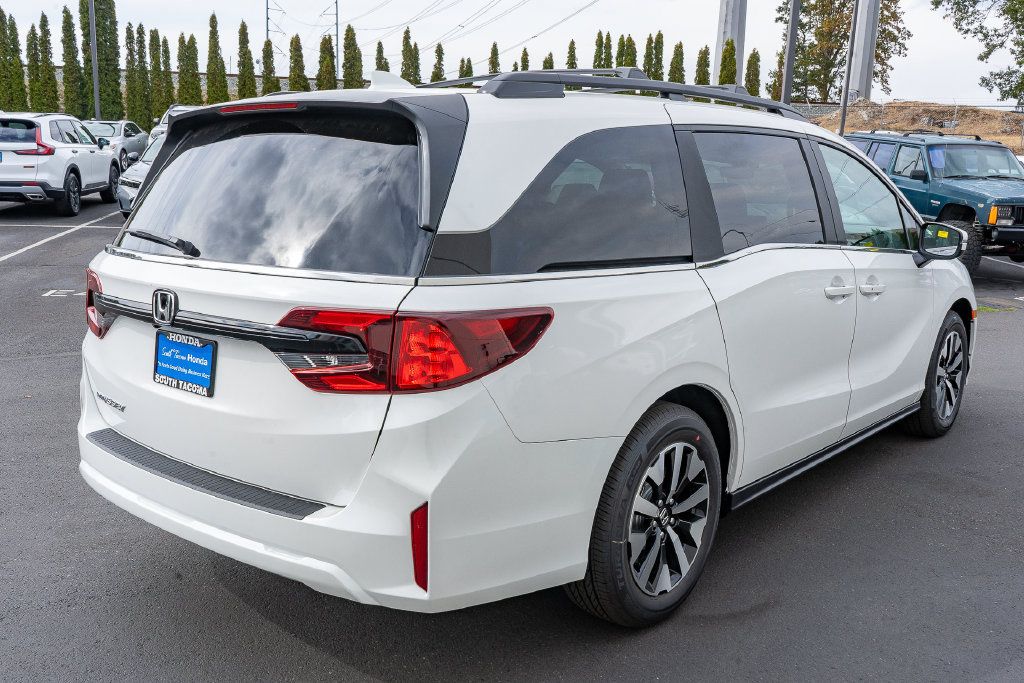 New 2026 Honda Odyssey EX-L image 6